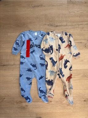 Soft Dinosaur Footed Pajama Set for Kids - Blue & Cream